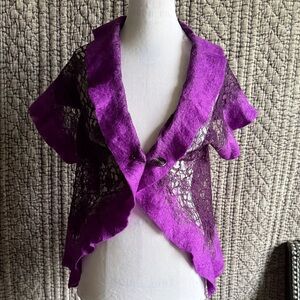 Elegant Purple Lace Women's Wrap